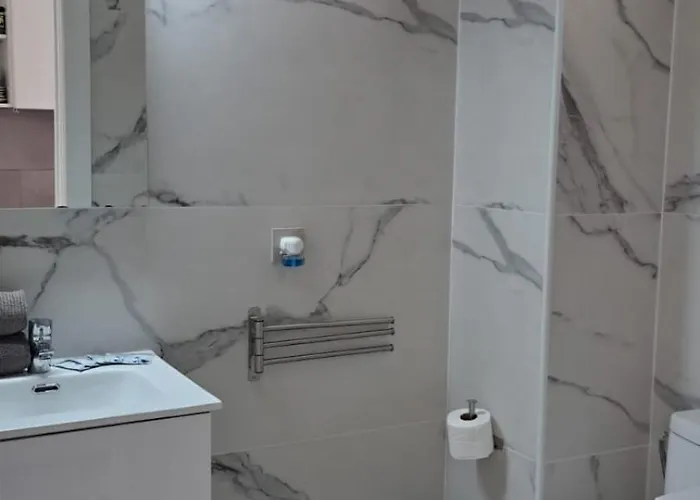 Apartmán Shining Gold El Dorado With Free Parking And Wifi