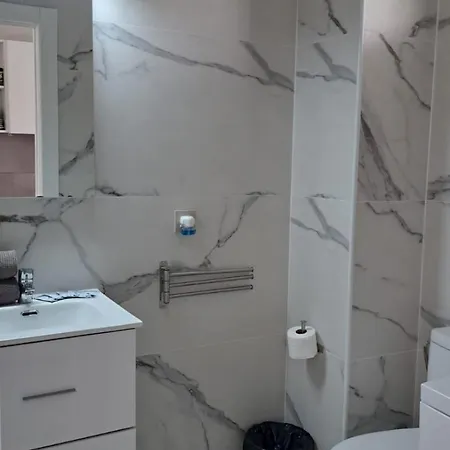 Apartment Shining Gold El Dorado With Free Parking And Wifi